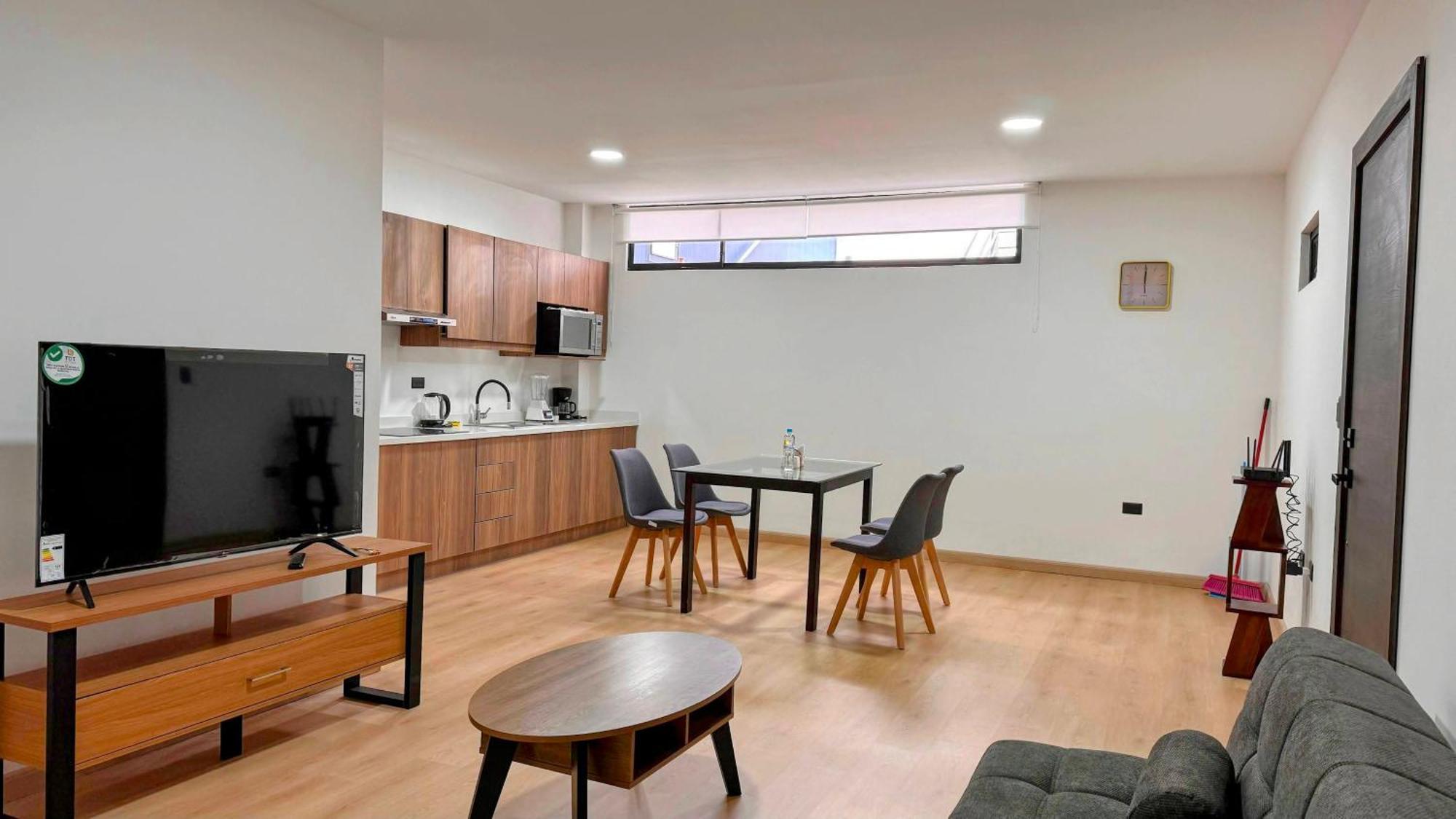 Edificio Tofino Appartement Quito Buitenkant foto