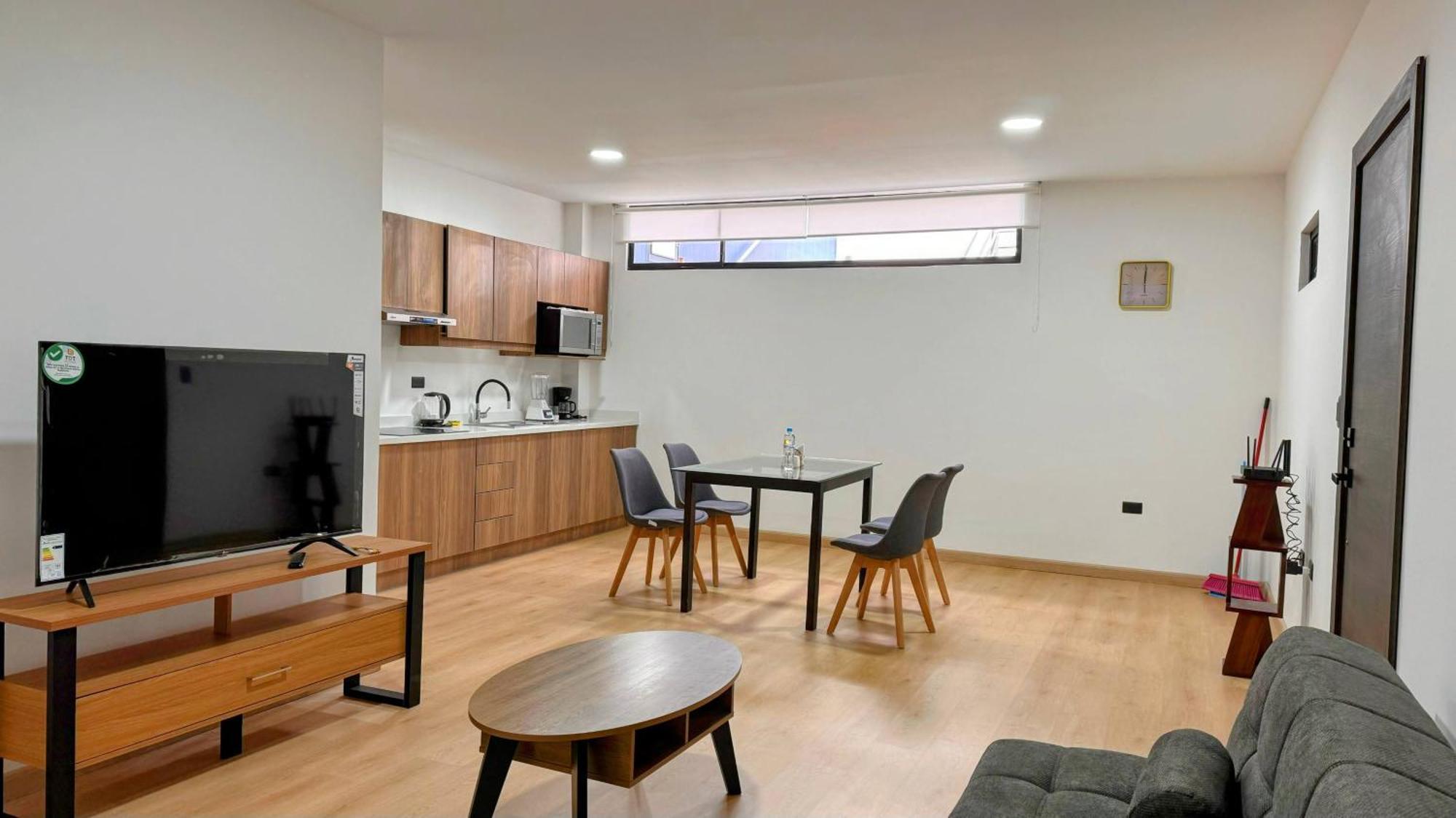 Edificio Tofino Appartement Quito Buitenkant foto