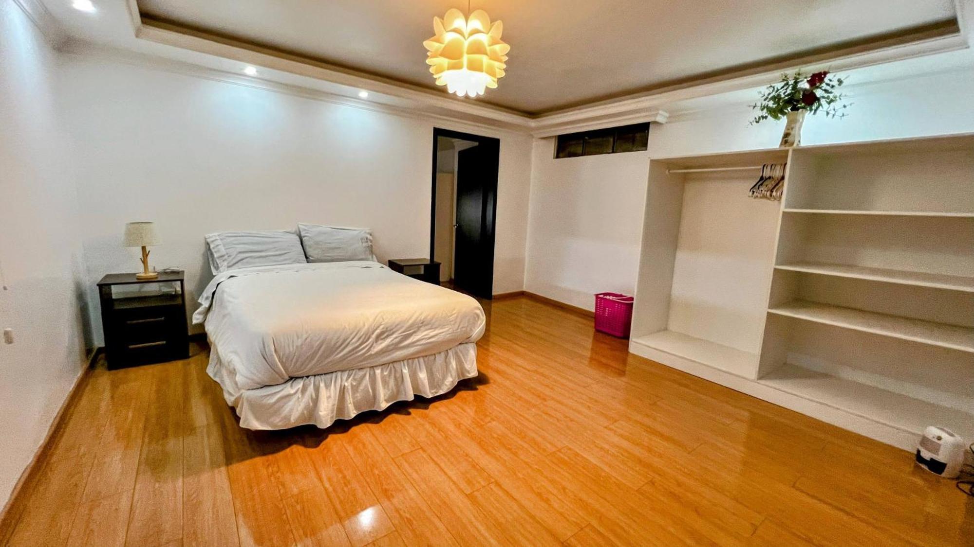Edificio Tofino Appartement Quito Buitenkant foto