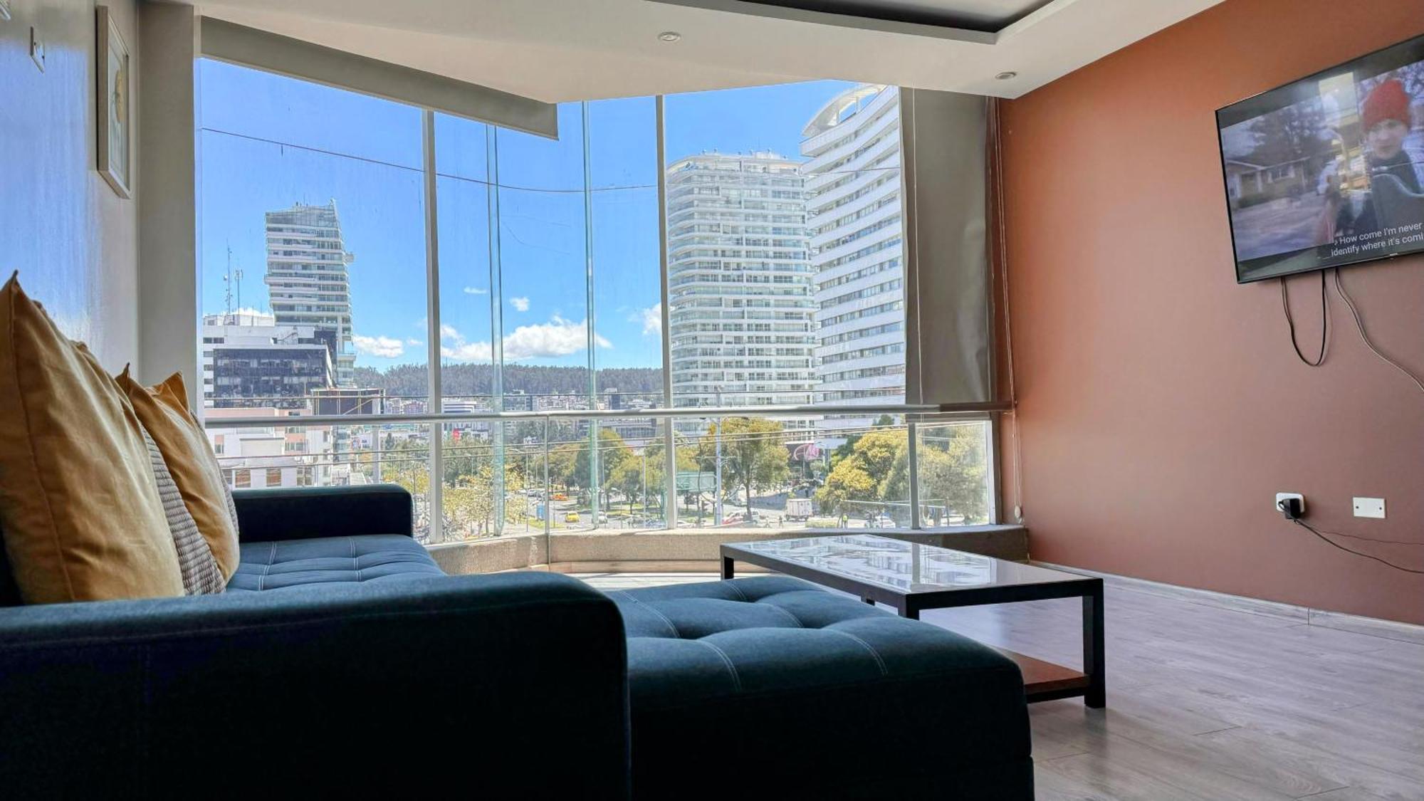 Edificio Tofino Appartement Quito Buitenkant foto